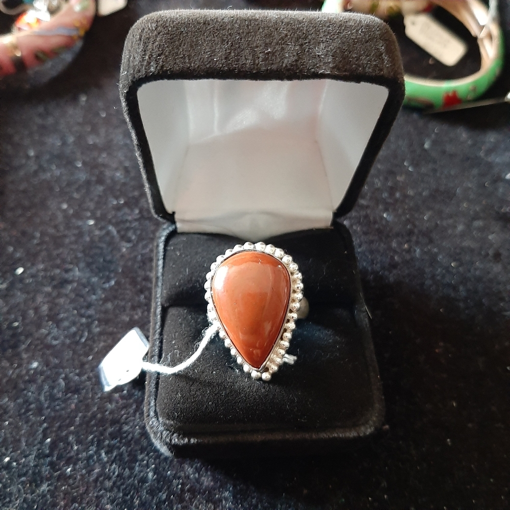 Ladies jewelry
